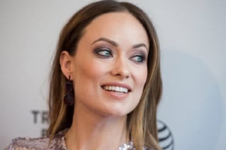 Olivia Wilde Surprises Students in Inspirational April Fools’ Day ‘Prank’